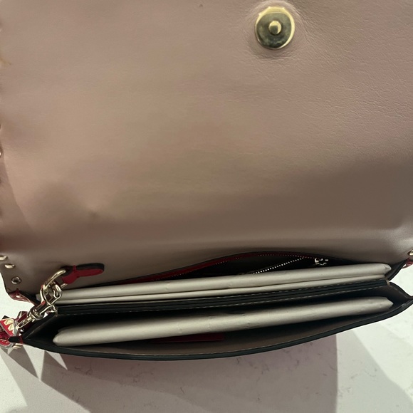 Valentino Garavani Rockstud Wristlet Clutch - Picture 3 of 4